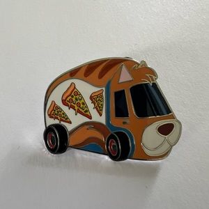 Disney Food Truck Pin - Oliver & Company